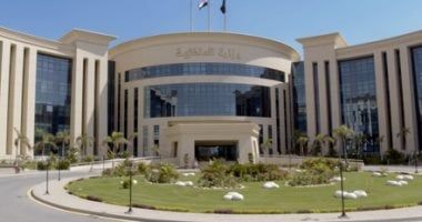 الجريدة الرسمية تنشر قرار استبعاد سودانيين اثنين خارج البلاد