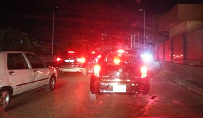 حادث سير مروع على جسر الأشرفية- برج حمود وازدحام خانق للسير في المكان