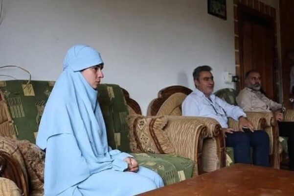 "المرصد السوري": لفتح تحقيق فوري بقضية اختطاف الفتاة ميرا ثابات في حمص ومحاسبة المتورطين