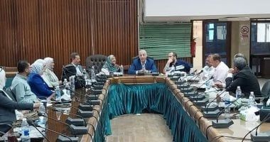 تحسين بيئة الاستثمار وإدارة منظومة المياه في ورشتي عمل بـ15 مايو والصالحية