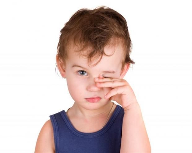 6 أمراض خطيرة وراء ظهور الهالات السوداء عند الأطفال