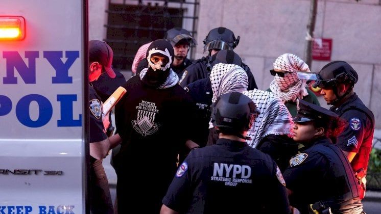 القضاء الأميركي يُفرج عن طالبة تركية، اعتقلت بسبب دعمها للفلسطينيين