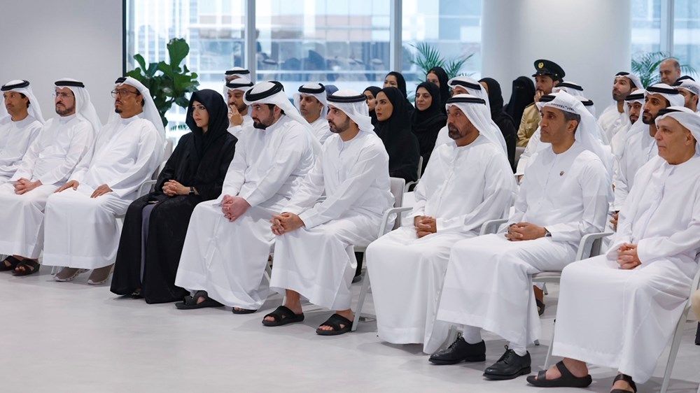 حمدان بن محمد: برؤية محمد بن راشد سيظل تطوير خدماتنا الحكومية مستمراً