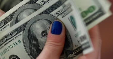 50.55 جنيه للشراء.. سعر الدولار اليوم السبت 10 مايو 2025 أمام الجنيه بالبنك المركزى