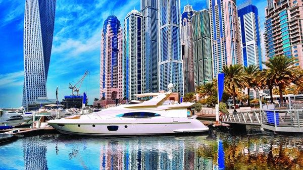طقس صحو وسحب قد تصاحبها أمطار غدا