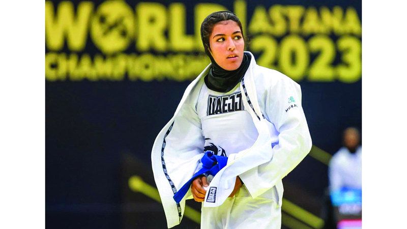 الامارات | زمزم الحمادي.. تتدرب ملاكمة ومصارعة وجوجيتسو استعداداً لـ «المقاتلين المحترفين»