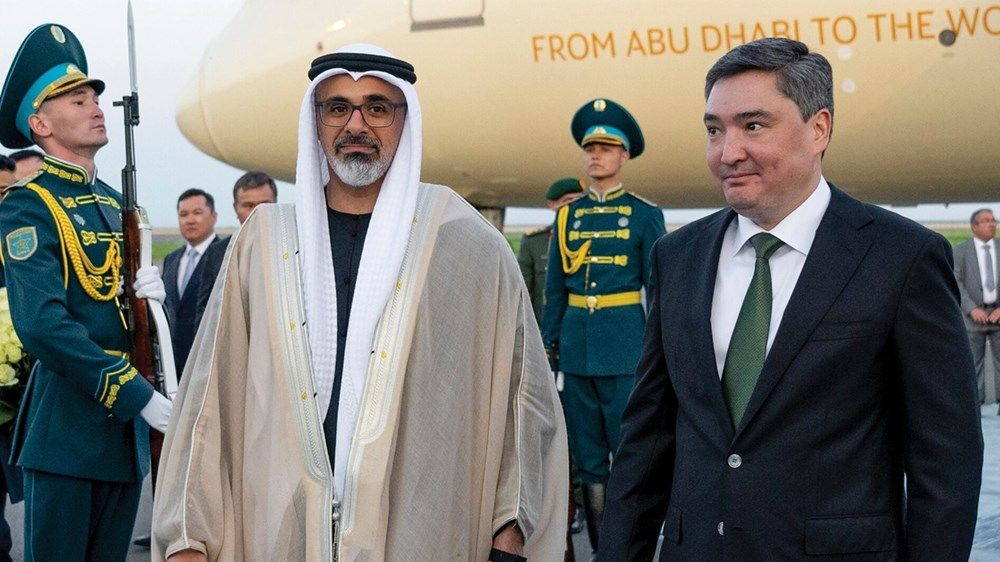 ولي عهد أبوظبي يصل إلى العاصمة الكازاخستانية أستانا في زيارة رسمية