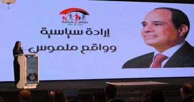 وزيرة التضامن تستعرض جهود برنامج تكافل وكرامة للأسر الأولى بالرعاية