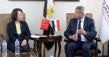 جلسة مباحثات للأعلى للاعلام مع رئيس الهيئة الوطنية للتلفزيون الصينى