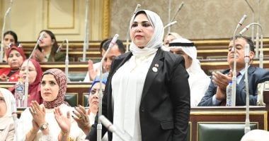 النائبة ميرفت عبد النعيم تؤدى اليمين الدستورية خلفا للنائبة رقية الهلالى
