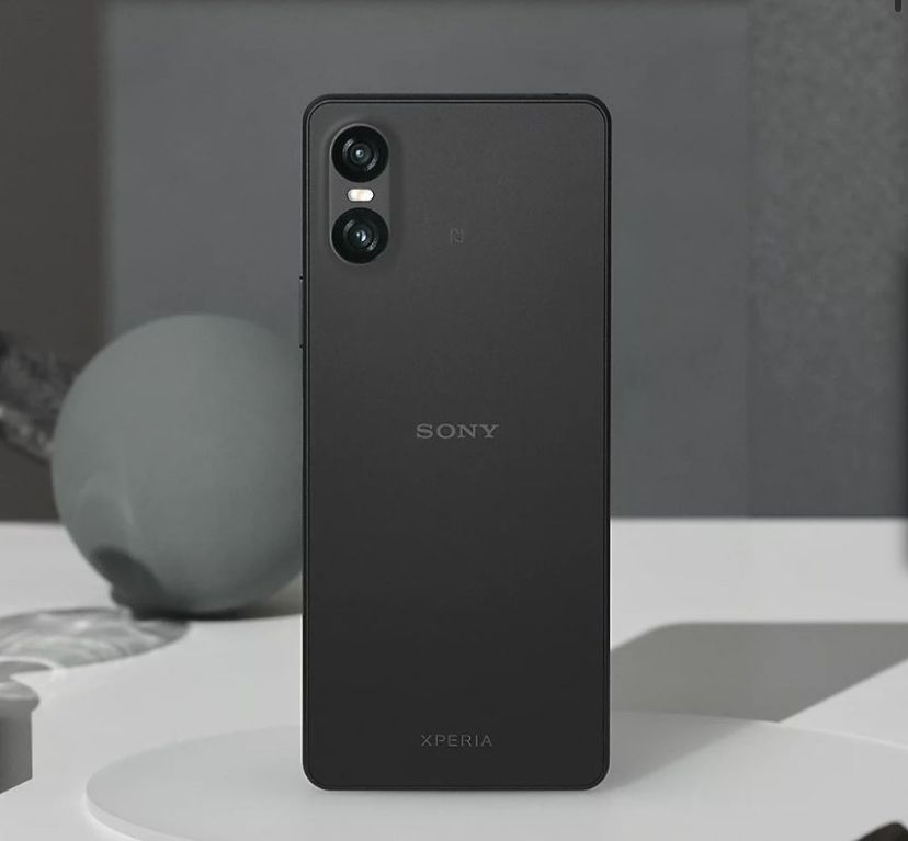 تكنولوجيا: هاتف Sony Xperia جديد كليًا يظهر في تسريب غامض ومثير