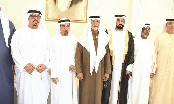 نهيان بن مبارك يحضر أفراح الغيثي في العين