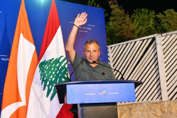 باسيل أدلى بصوته في البترون: خضعنا لخيار العائلات ونسعى لبلدية تجمع كل الأطياف