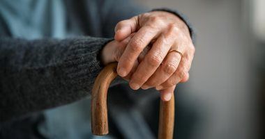 طالع الأبراج: 5 أبراج تعيش أزمة منتصف العمر أكثر من غيرها.. الحق نفسك قبل فوات الأوان