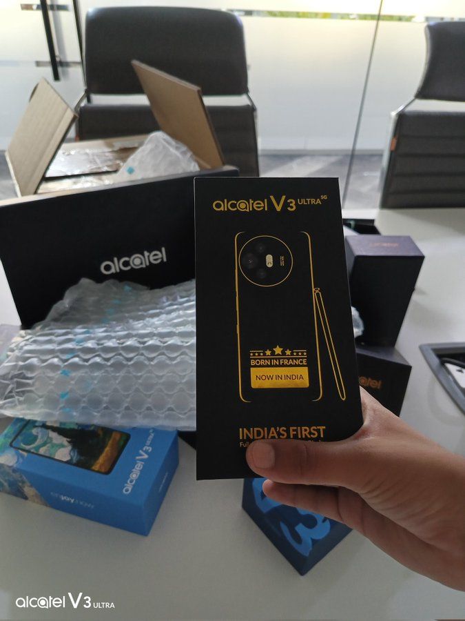 تكنولوجيا: تأكيد اسم Alcatel V3 Ultra وتسريب التصميم قبل الإطلاق الرسمي