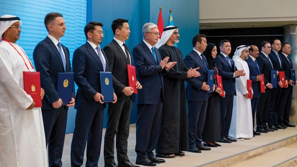 حضرا تبادل اتفاقيات ومذكرات تفاهم بين البلدين.. ولي عهد أبوظبي ورئيس كازاخستان يزوران مركز أستانا المالي الدولي
