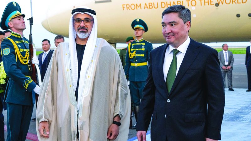 الامارات | ولي عهد أبوظبي يصل إلى كازاخستان في زيارة رسمية