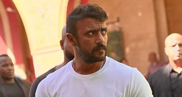 فنانة شهيرة تحسم الجدل حول علاقتها بأحمد العوضي