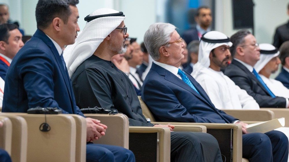 حضرا تبادل اتفاقيات ومذكرات تفاهم بين البلدين.. ولي عهد أبوظبي ورئيس كازاخستان يزوران مركز أستانا المالي الدولي