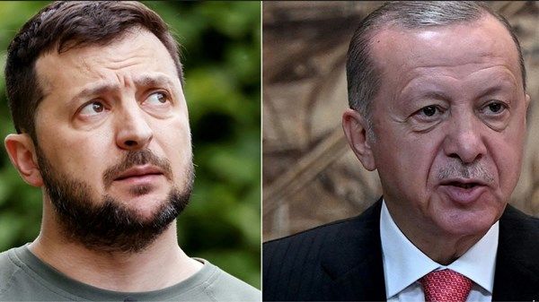 زيلينسكي بحث مع أردوغان محادثات وقف إطلاق النار