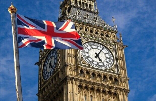 التايمز البريطانية عن وثائق مسربة: من المقرر أن تكشف بريطانيا والاتحاد الأوروبي عن اتفاقية دفاع ضمن صفقة شاملة