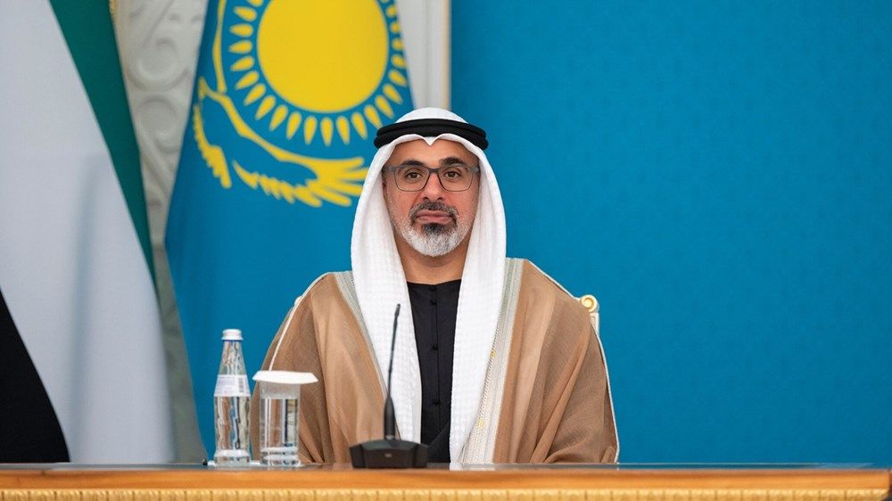 ولي عهد أبوظبي والرئيس الكازاخستاني يبحثان سُبُل تعزيز العلاقات الثنائية