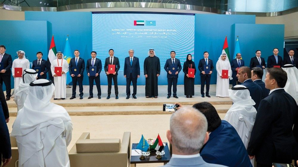 حضرا تبادل اتفاقيات ومذكرات تفاهم بين البلدين.. ولي عهد أبوظبي ورئيس كازاخستان يزوران مركز أستانا المالي الدولي