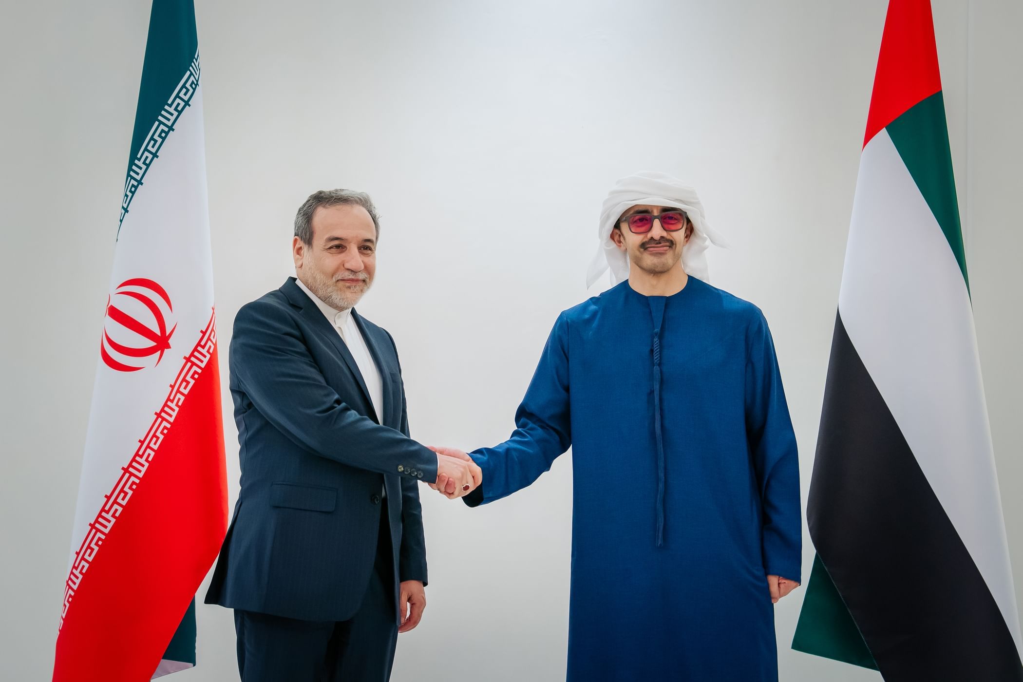 الامارات | عبدالله بن زايد ووزير خارجية إيران العلاقات بين البلدين