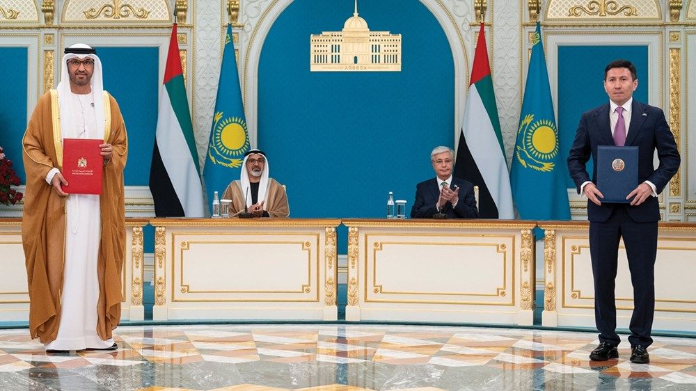 ولي عهد أبوظبي والرئيس الكازاخستاني يبحثان سُبُل تعزيز العلاقات الثنائية