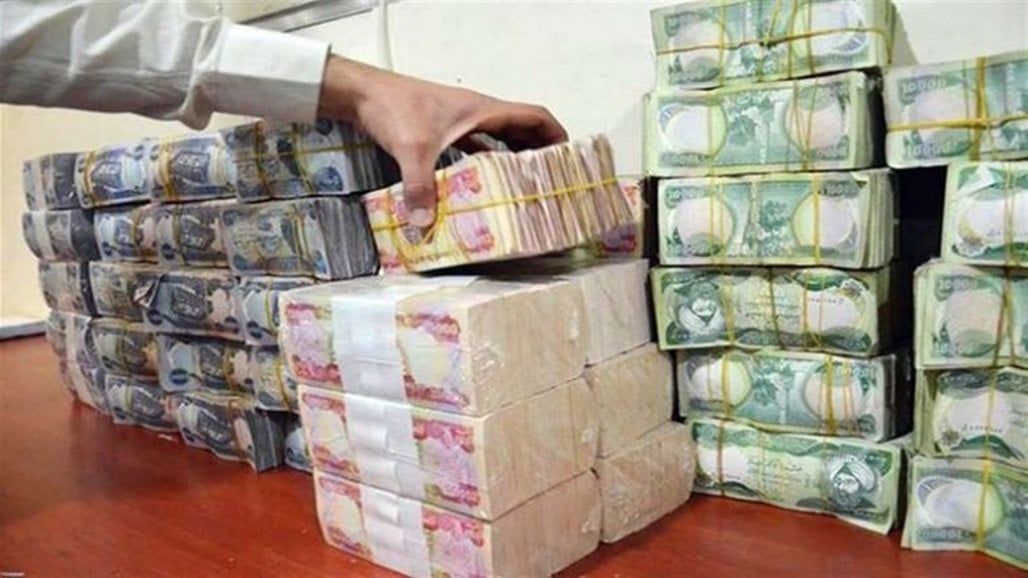 المالية تنفي موافقتها على "دفع رواتب للسوريين"
