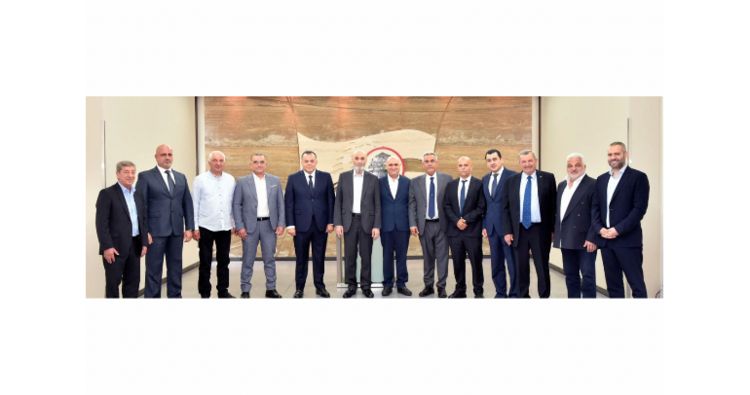 جعجع استقبل المجلس البلدي المنتخب لبلدة "عرمون" الكسروانية ورئيس بلدية العذرا