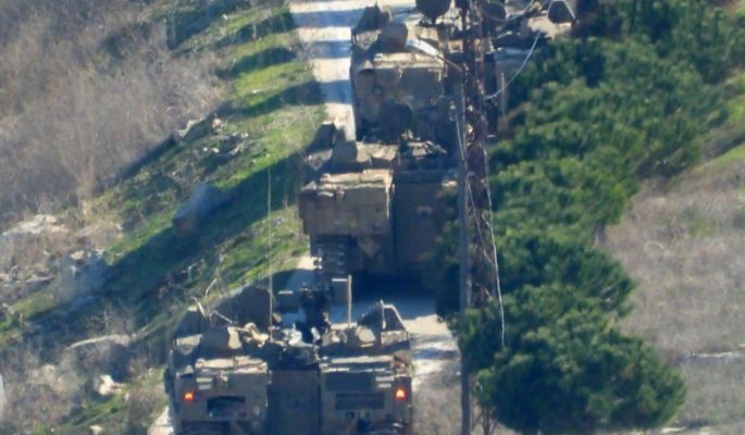 الجيش الاسرائيلي يجرف الأراضي ويقيم سواتر تربية قبالة مركز للجيش اللبناني في عالما الشعب والجيش يتخذ وضعية استنفار