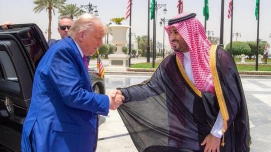 الخليج اليوم .. ترامب: أنا والأمير محمد بن سلمان نكن لبعضنا كثيراً من الود