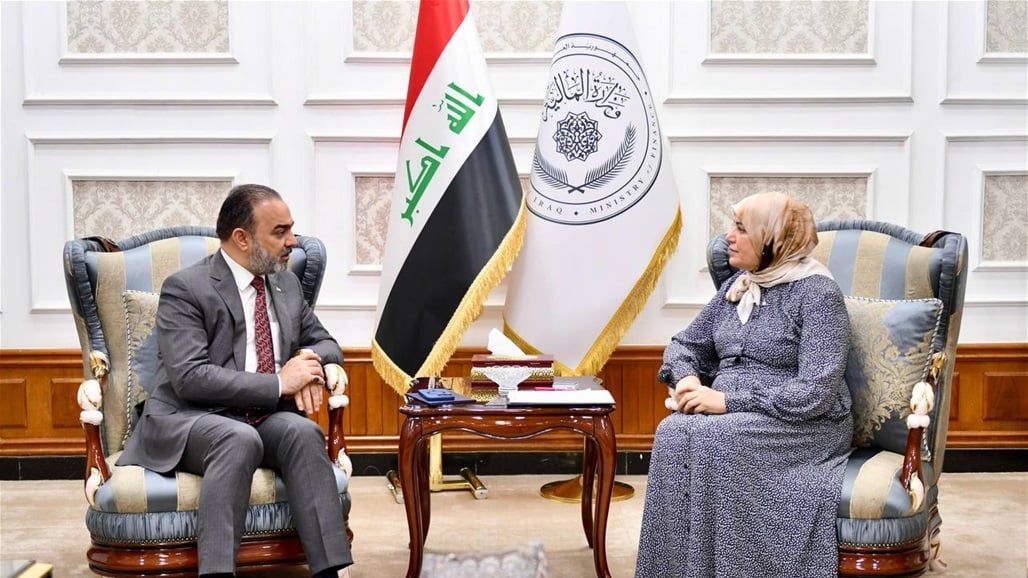 سامي وأبو رغيف يناقشان تعزيز التعاون المشترك في المجالات الإدارية والفنية