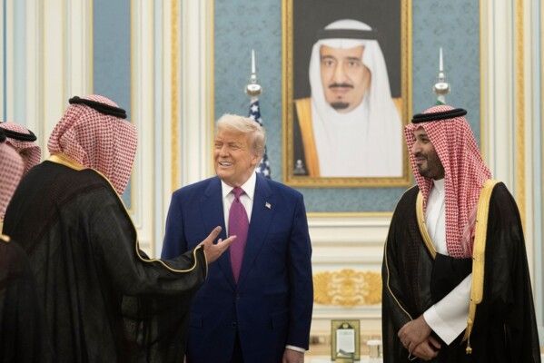 "العربية": بدء المحادثات الرسمية بين ترامب وبن سلمان في قصر اليمامة بالرياض