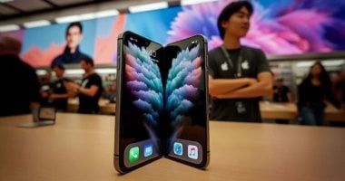 تكنولوجيا: iphone قابل للطى ونظارات ذكية ضمن خطة آبل لذكرى أيفون الـ20