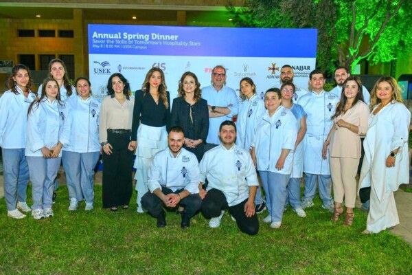إدارة الأعمال في جامعة الروح القدس أقامت عشاءها السنوي بالتعاون مع معهد Le Cordon Bleu