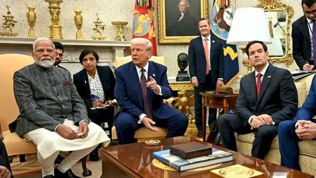مكالمة أوقفت حرب باكستان والهند: ما "المعلومات الحساسة" التي نقلها فانس لمودي؟