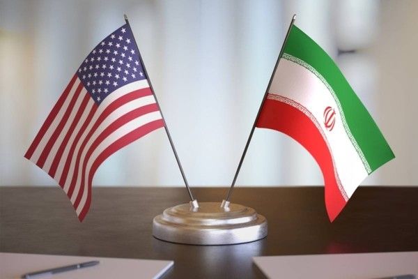 الخارجية الاميركية: فرض عقوبات جديدة متعلقة بإيران تستهدف شبكة شحن أرسلت ملايين البراميل من النفط الإيراني إلى الصين