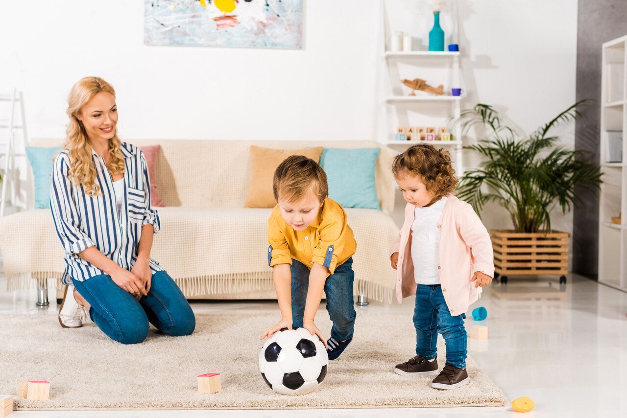 كيفية الاهتمام بصحة الأطفال الغذائية والبدنية