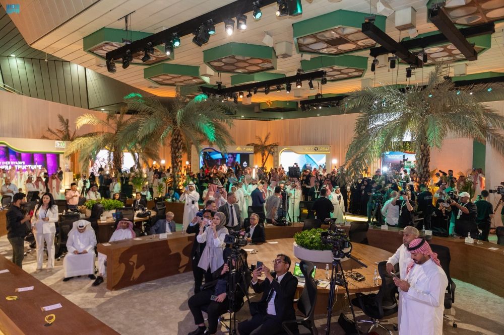 بلغات متعددة ومنصات مختلفة.. "واحة الإعلام" تجربة سعودية رائدة