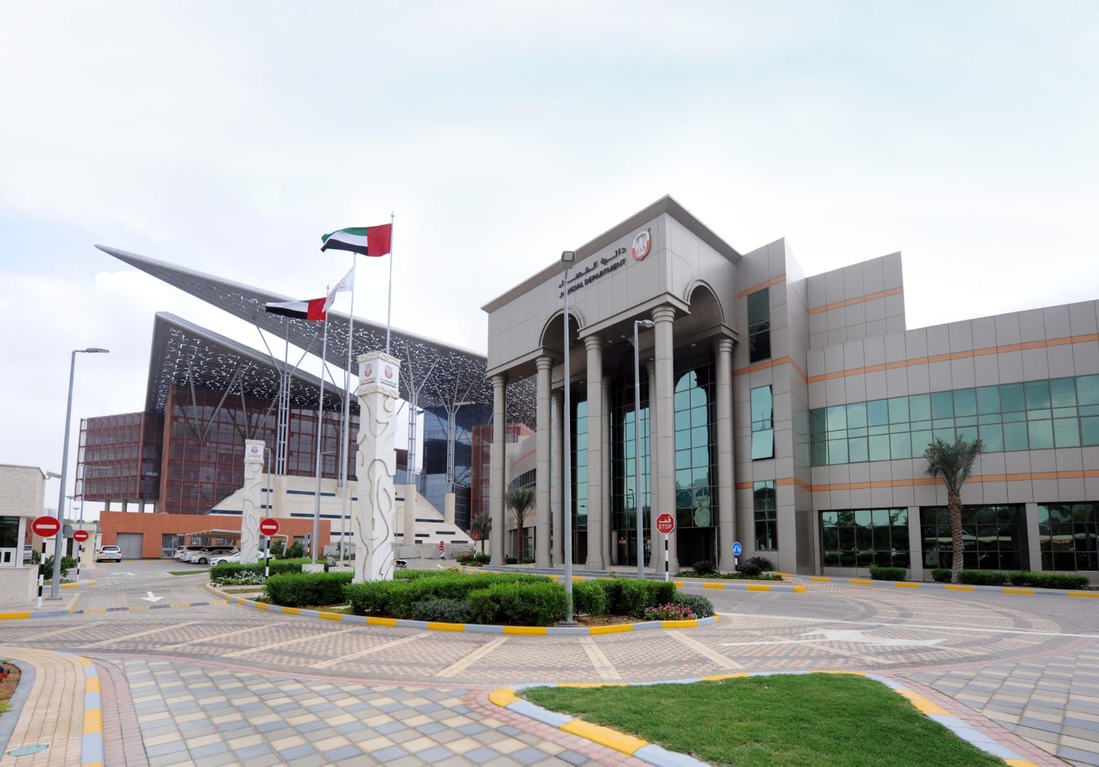 الامارات | "قضاء أبوظبي" تتلقى 6292 استفساراً إلكترونياً عبر منصتها الرقمية خلال 3 أشهر