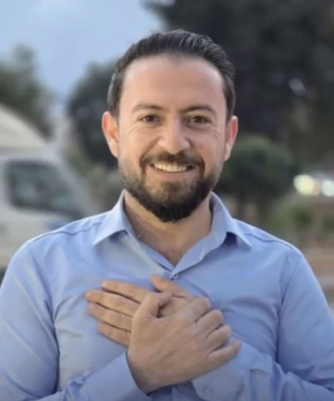 حركة ولي العهد عقب إعلان رفع العقوبات عن سوريا تتحول إلى أيقونة.. فيديو