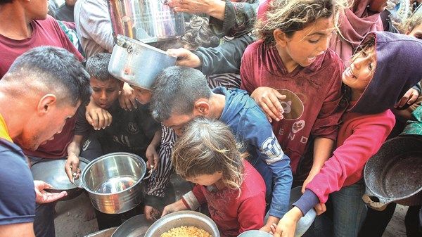 «الصحة العالمية»: 71 ألف طفل مهددون بسوء التغذية في غزة