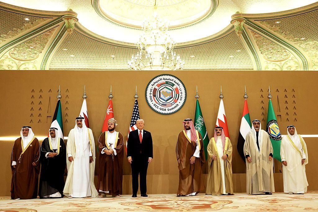 وداعا لقيود بايدن، ترامب يفتح أبواب الذكاء الاصطناعي أمام الخليج