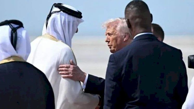عاجل: لقاء سري في الدوحة بين ترامب وأمير قطر حول غزة بمشاركة غير مباشرة من "حماس"