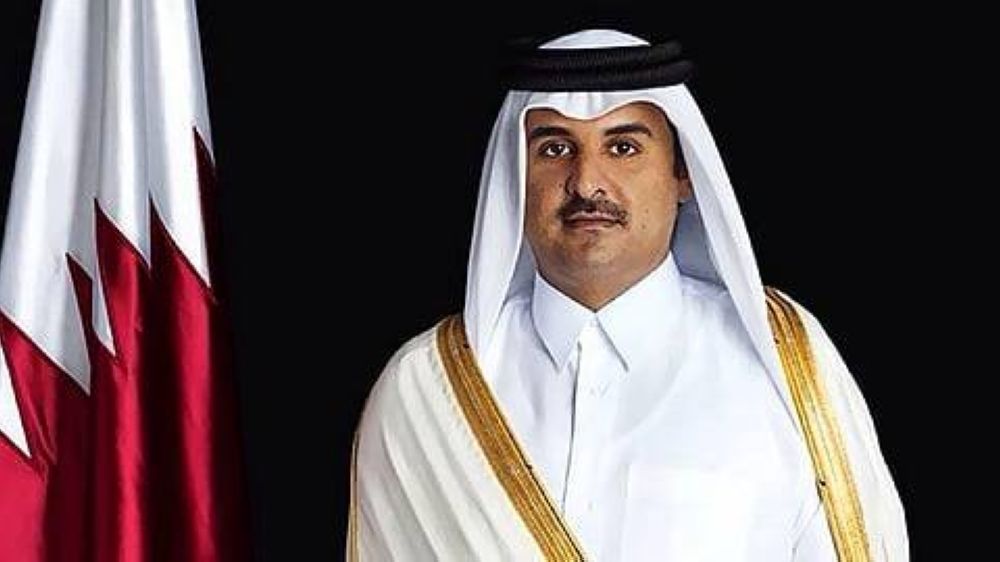 أمير قطر يصل الرياض وفي مقدمة مستقبليه نائب أمير المنطقة