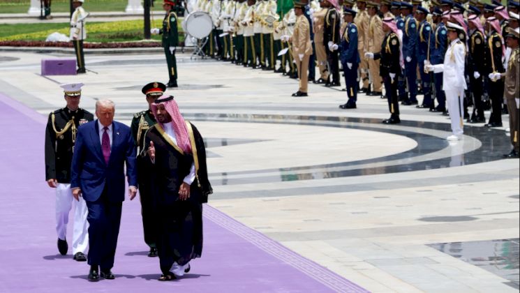 جولة الصحف: كيف يرى الإسرائيليون زيارة ترامب إلى الخليج؟