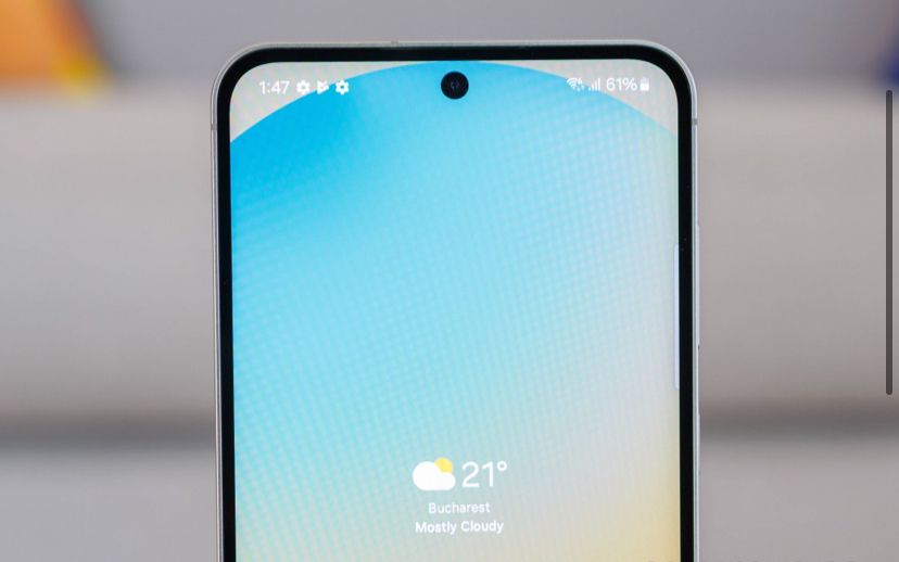 تكنولوجيا: هاتف سامسونج Galaxy S25 FE يأتي بكاميرا أمامية مطورة