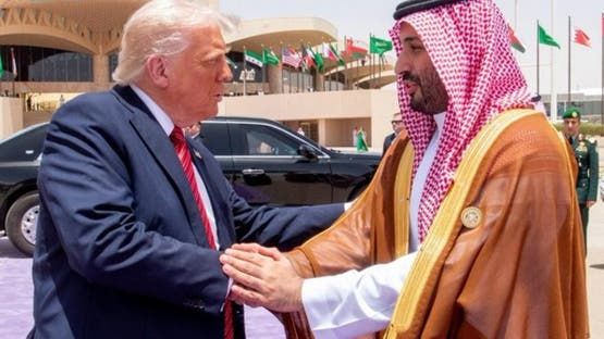 الخليج اليوم .. ترامب يغادر السعودية.. ويقول: مستقبل المنطقة في الرياض